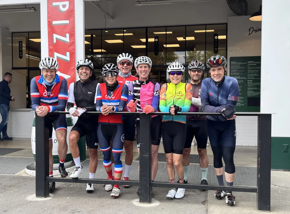 NVVT Group Of Cyclists