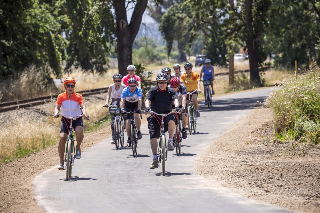 vine trail bike riders