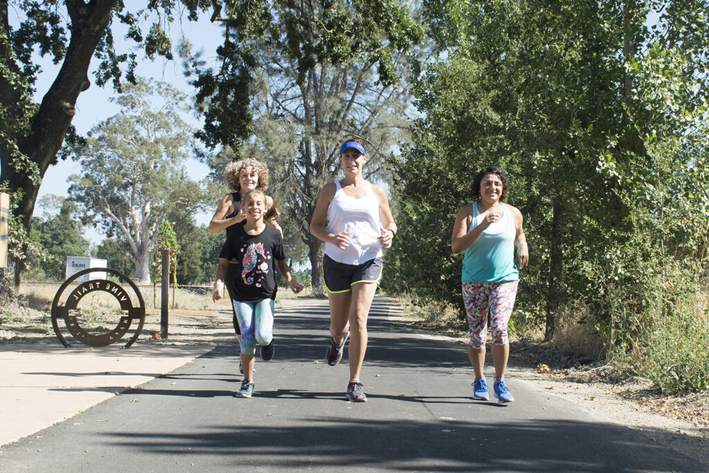 Runners on the Trail